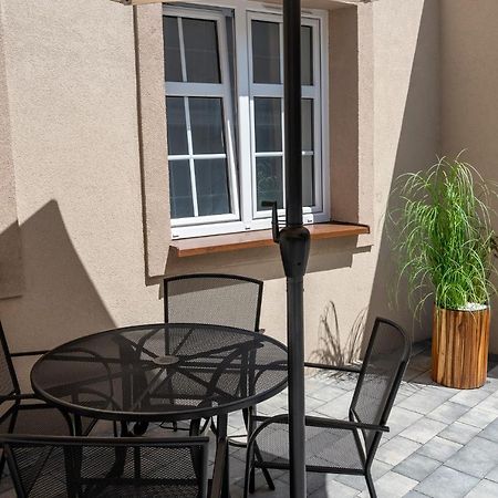 ריבניק Central Platinum Apartments מראה חיצוני תמונה