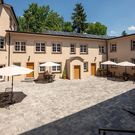 ריבניק Central Platinum Apartments מראה חיצוני תמונה